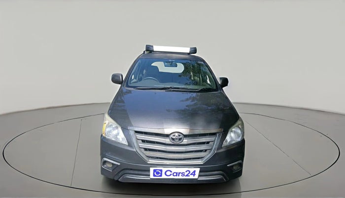 2014 Toyota Innova 2.5 GX 8 STR, Diesel, Manual, 1,32,655 km, exterior