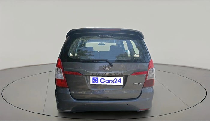 2014 Toyota Innova 2.5 GX 8 STR, Diesel, Manual, 1,32,655 km, exterior