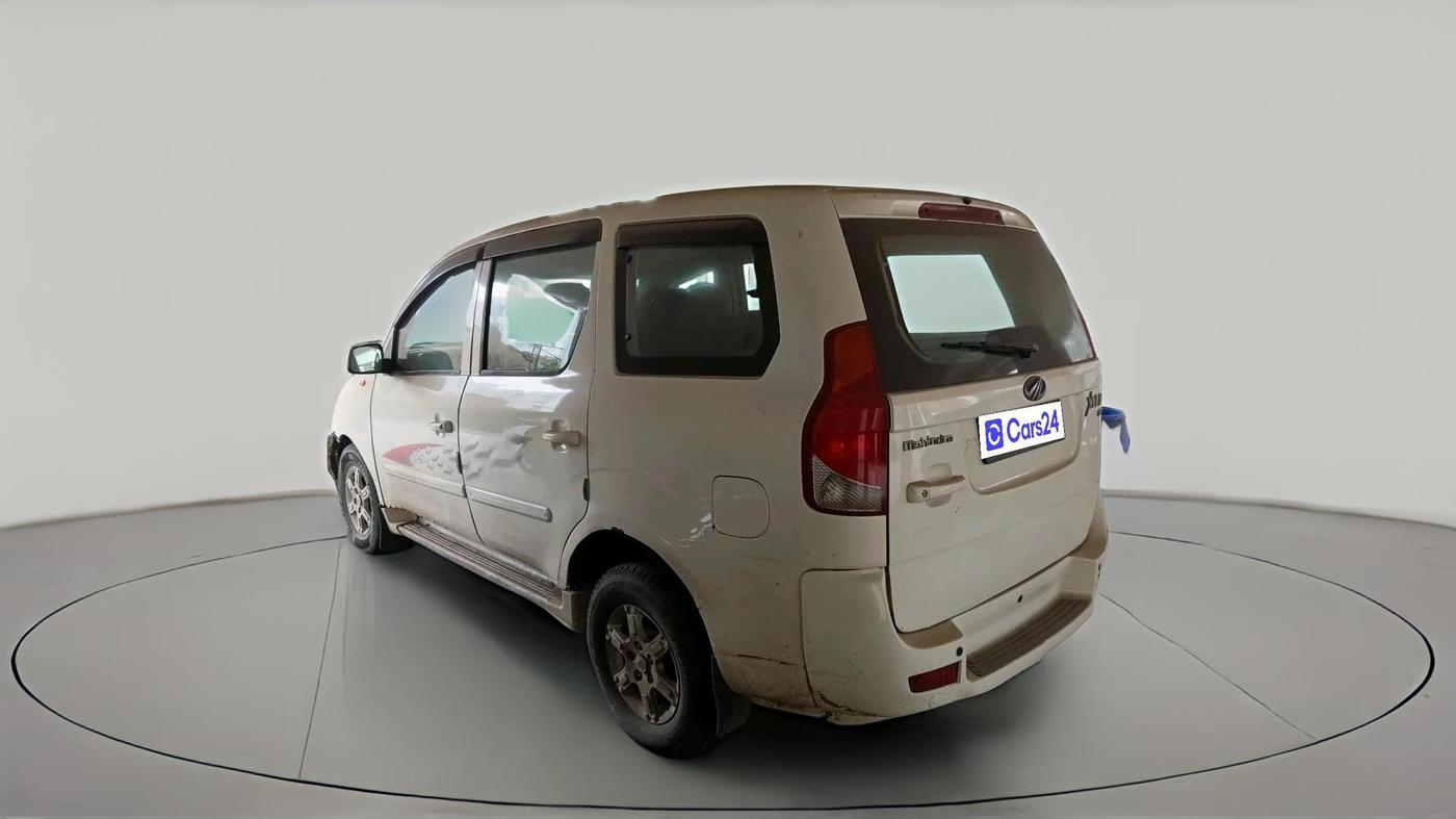 2011 Mahindra Xylo E8, Diesel, Manual, 1,86,150 km, exterior