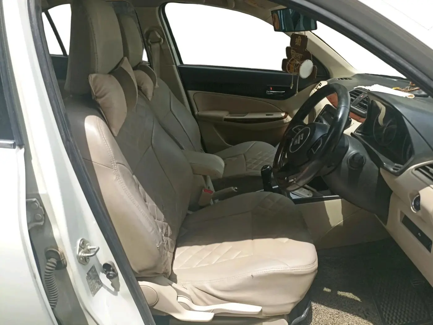 2017 Maruti Dzire ZDI PLUS, Diesel, Manual, 1,18,460 km, interior