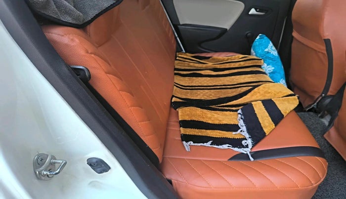 2019 Maruti Alto LXI, CNG, Manual, 80,000 km, interior