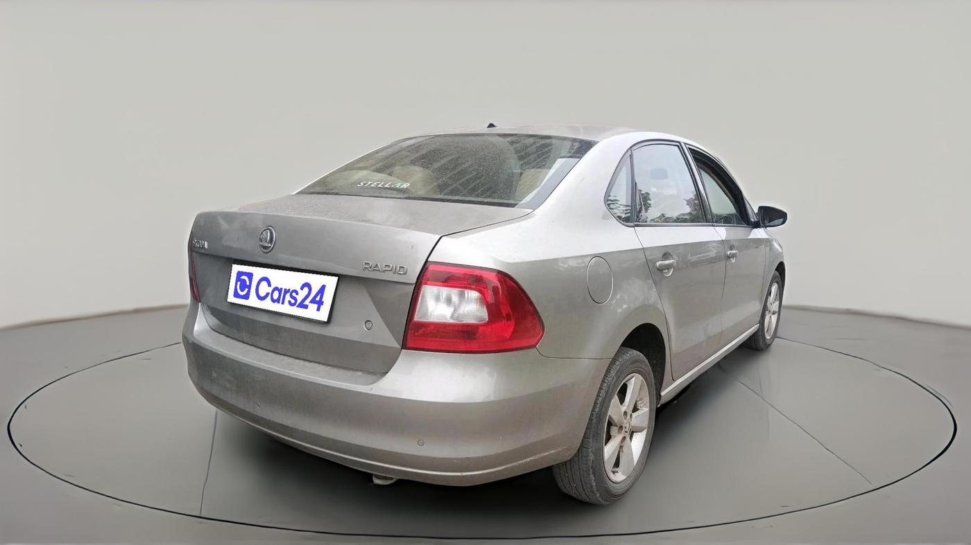 2016 Skoda Rapid 1.5 TDI CR STYLE PLUS AT, Diesel, Automatic, 2,64,741 km, exterior
