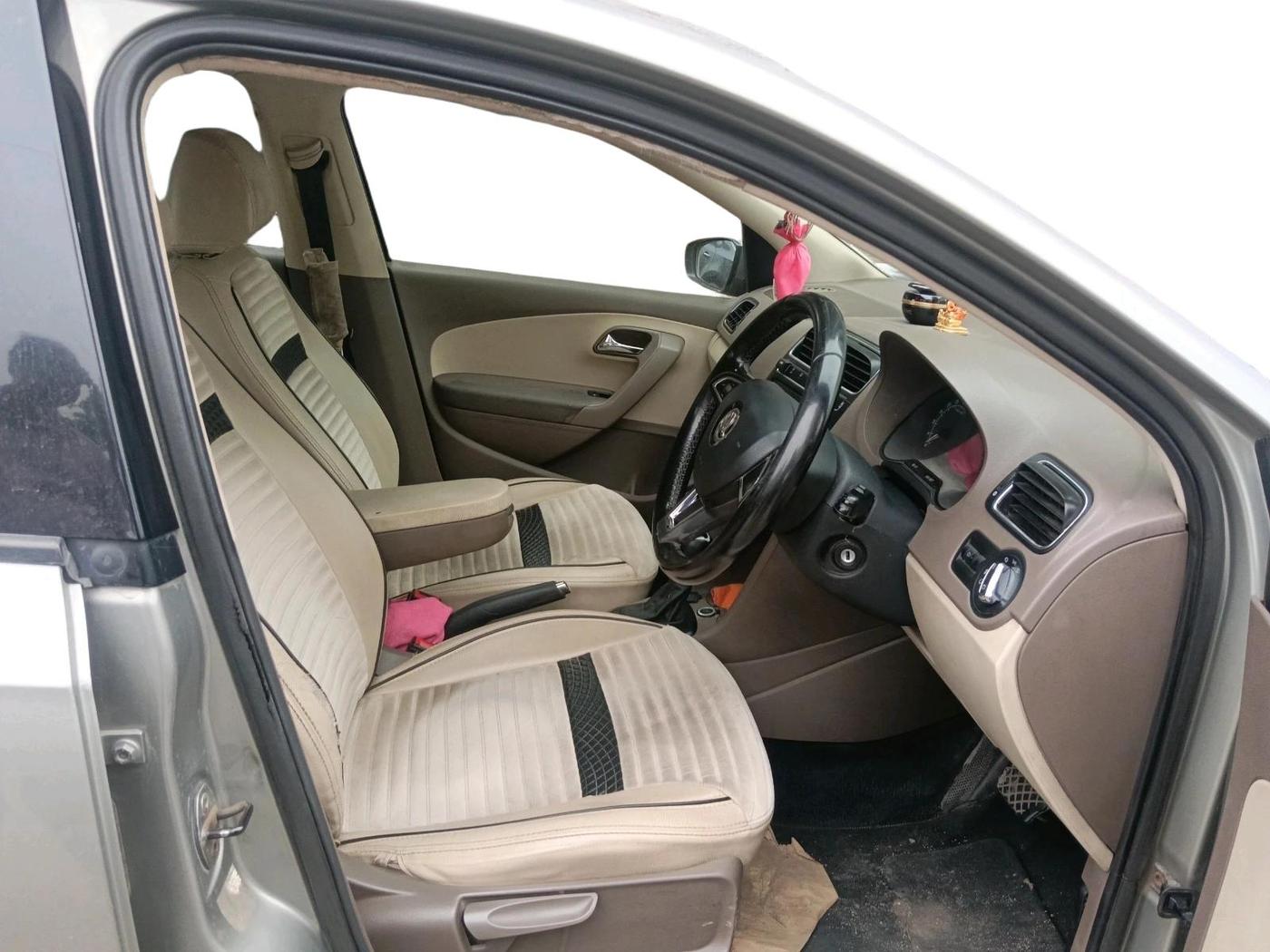 2016 Skoda Rapid 1.5 TDI CR STYLE PLUS AT, Diesel, Automatic, 2,64,741 km, interior