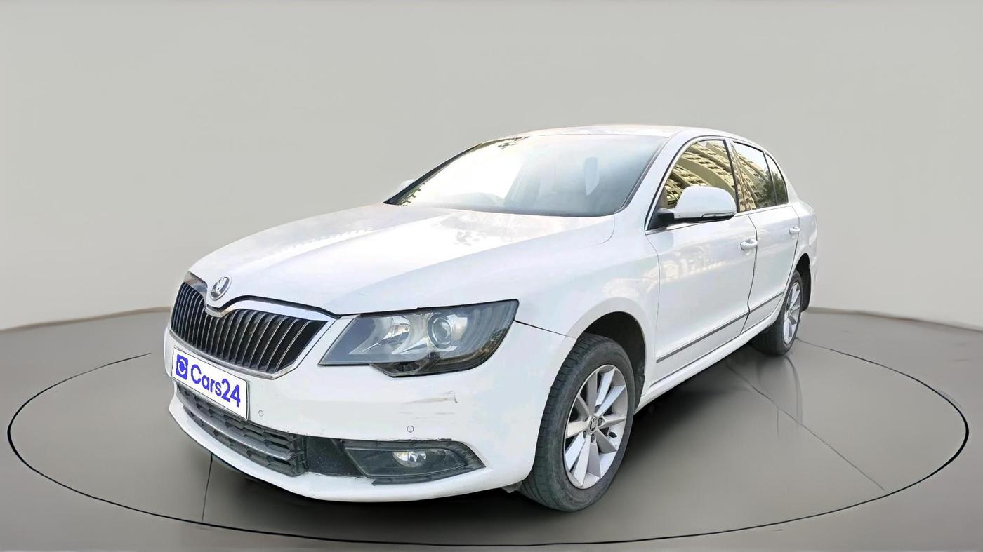 2014 Skoda Superb ELEGANCE 1.8 TSI MT, Petrol, Manual, 79,729 km, exterior