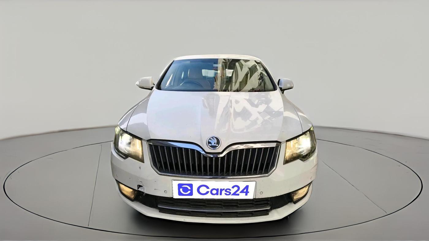 2014 Skoda Superb ELEGANCE 1.8 TSI MT, Petrol, Manual, 79,729 km, exterior