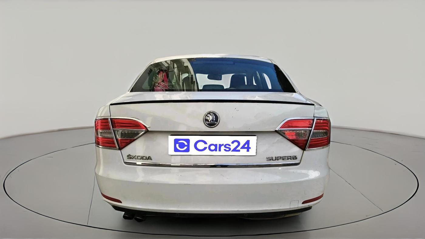 2014 Skoda Superb ELEGANCE 1.8 TSI MT, Petrol, Manual, 79,729 km, exterior