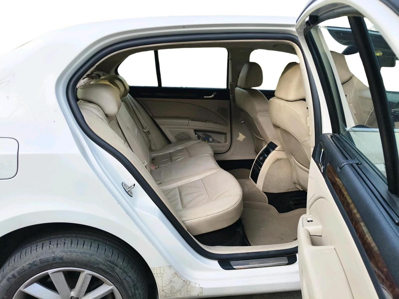 2014 Skoda Superb ELEGANCE 1.8 TSI MT, Petrol, Manual, 79,729 km, interior