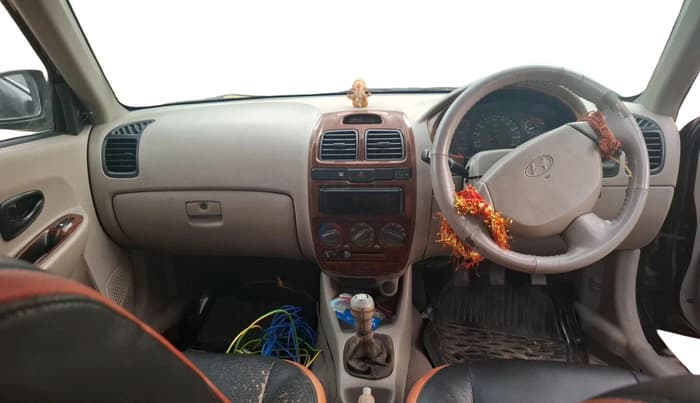 2011 Hyundai Accent GLE, CNG, Manual, 1,20,525 km, interior