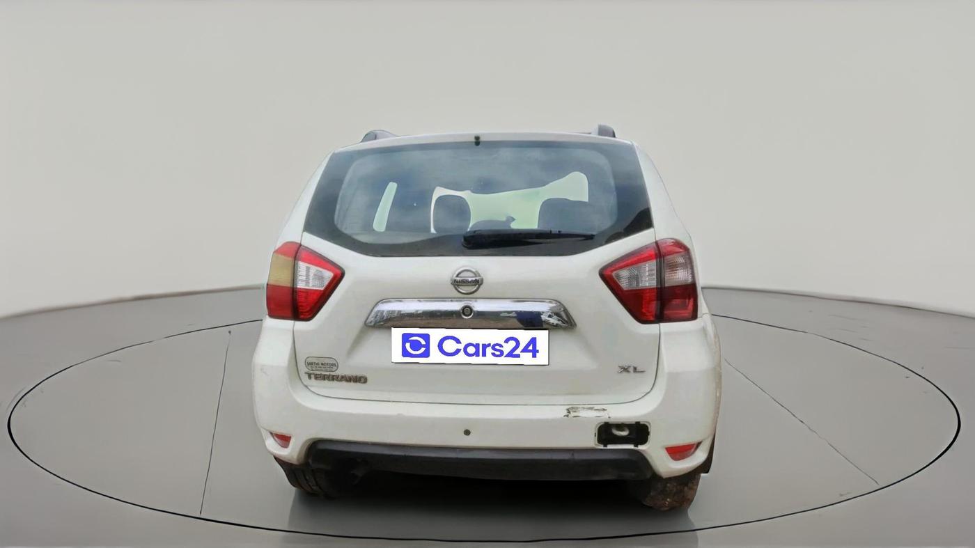 2015 Nissan Terrano XL D PLUS, Diesel, Manual, 1,25,590 km, exterior