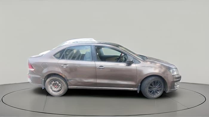 2015 Volkswagen Vento HIGHLINE DIESEL 1.5, Diesel, Manual, 2,33,940 km, exterior