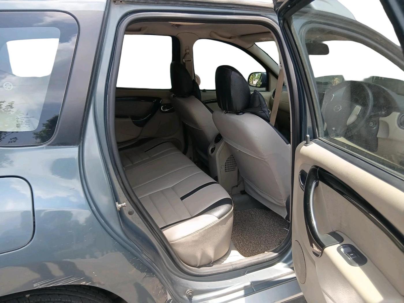 2014 Nissan Terrano XV 85 PS DIESEL, Diesel, Manual, 2,00,059 km, interior