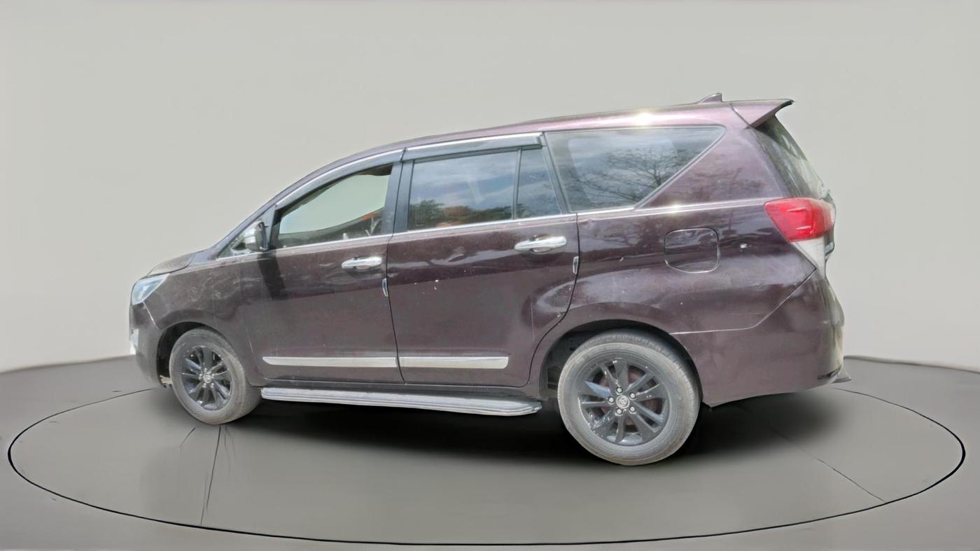 2017 Toyota Innova Crysta 2.8 ZX AT 7 STR, Diesel, Automatic, 1,06,659 km, exterior