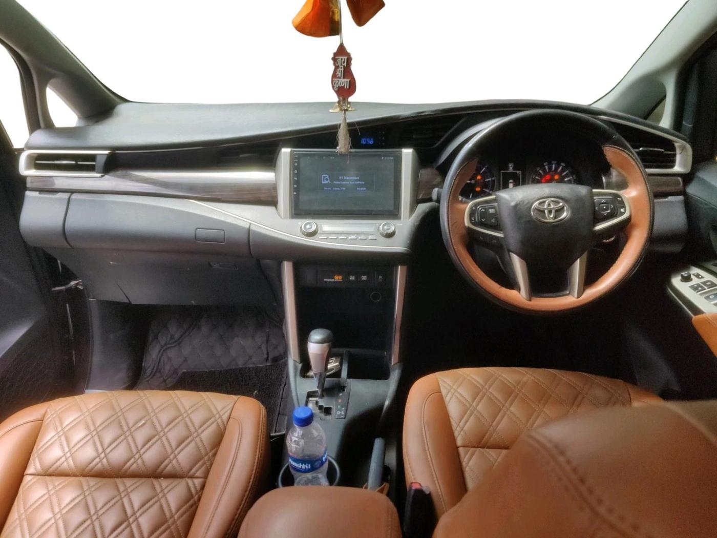 2017 Toyota Innova Crysta 2.8 ZX AT 7 STR, Diesel, Automatic, 1,06,659 km, interior