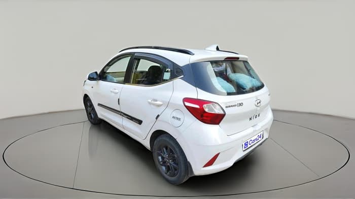 2021 Hyundai GRAND I10 NIOS SPORTZ 1.2 KAPPA VTVT CNG, CNG, Manual, 1,08,356 km, exterior