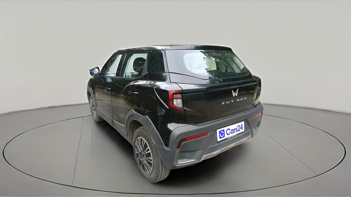 2025 Mahindra XUV 3XO MX1 1.2 L TCMPFi, Petrol, Manual, 7,570 km, exterior