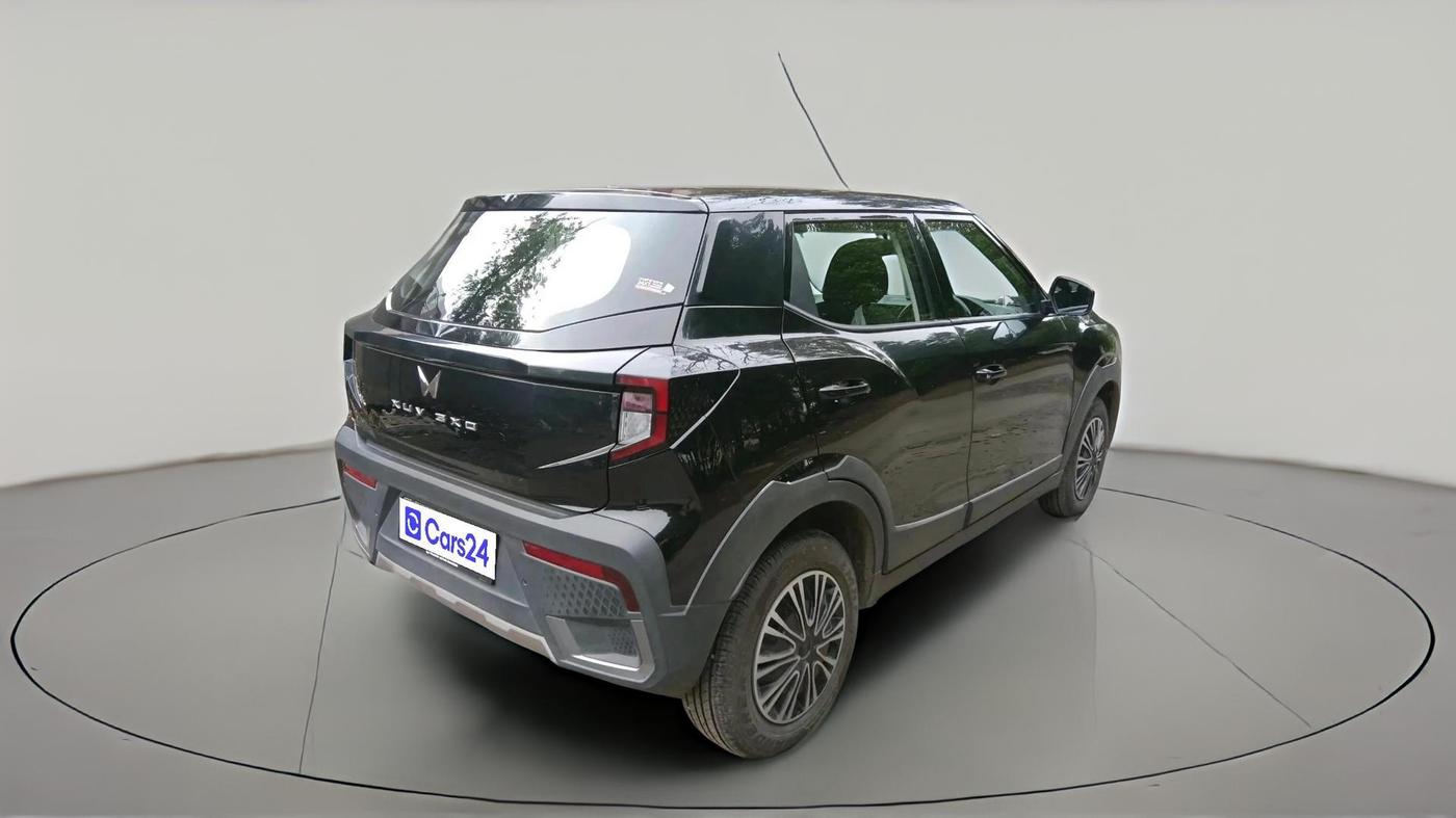 2025 Mahindra XUV 3XO MX1 1.2 L TCMPFi, Petrol, Manual, 7,570 km, exterior