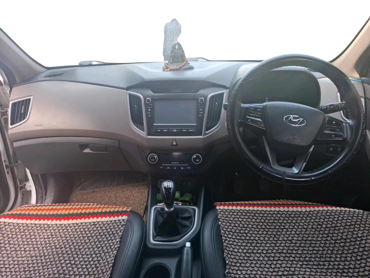 2017 Hyundai Creta SX (O) 1.6 DIESEL, Diesel, Manual, 1,34,948 km, interior