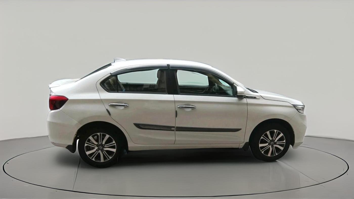 2024 Honda Amaze 1.2L I-VTEC VX CVT, Petrol, Automatic, 14,192 km, exterior