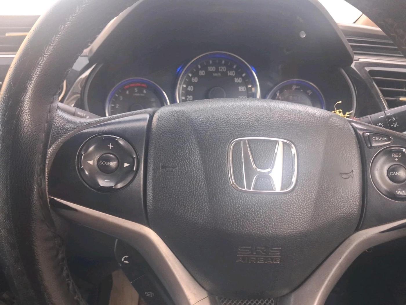 2015 Honda City 1.5L I-DTEC V, Diesel, Manual, 1,07,180 km, interior