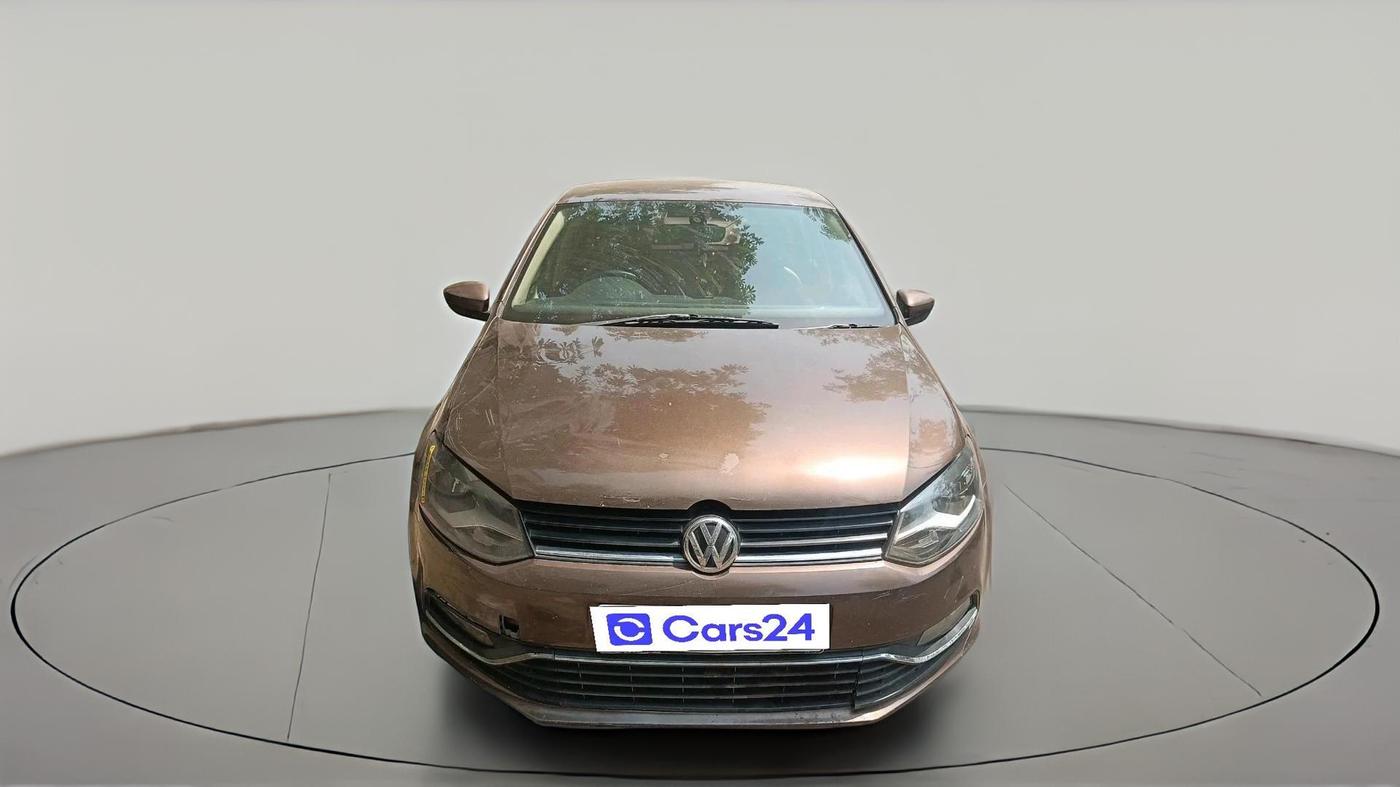 2016 Volkswagen Polo HIGHLINE1.5L, Diesel, Manual, 1,40,775 km, exterior