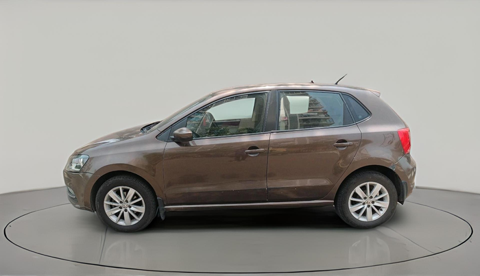2016 Volkswagen Polo HIGHLINE1.5L, Diesel, Manual, 1,40,775 km, exterior