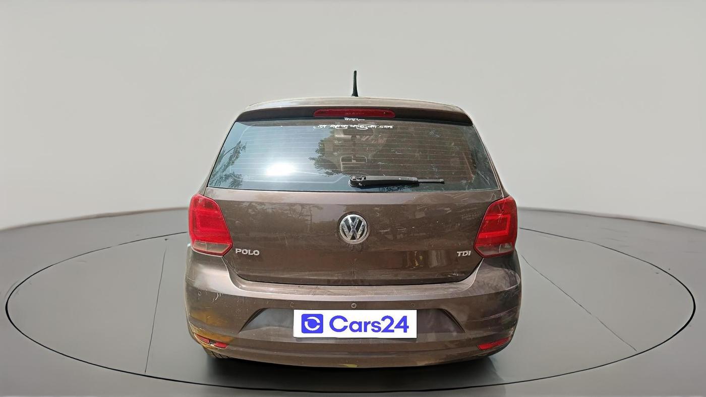 2016 Volkswagen Polo HIGHLINE1.5L, Diesel, Manual, 1,40,775 km, exterior
