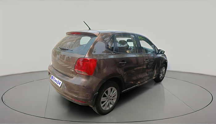 2016 Volkswagen Polo HIGHLINE1.5L, Diesel, Manual, 1,40,775 km, exterior