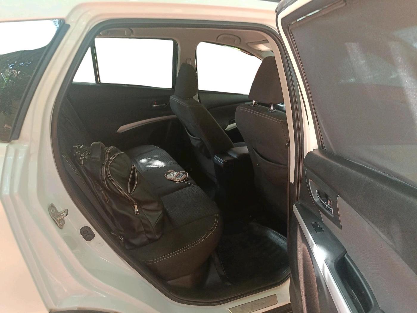 2017 Maruti S Cross ZETA 1.3, Diesel, Manual, 1,15,660 km, interior
