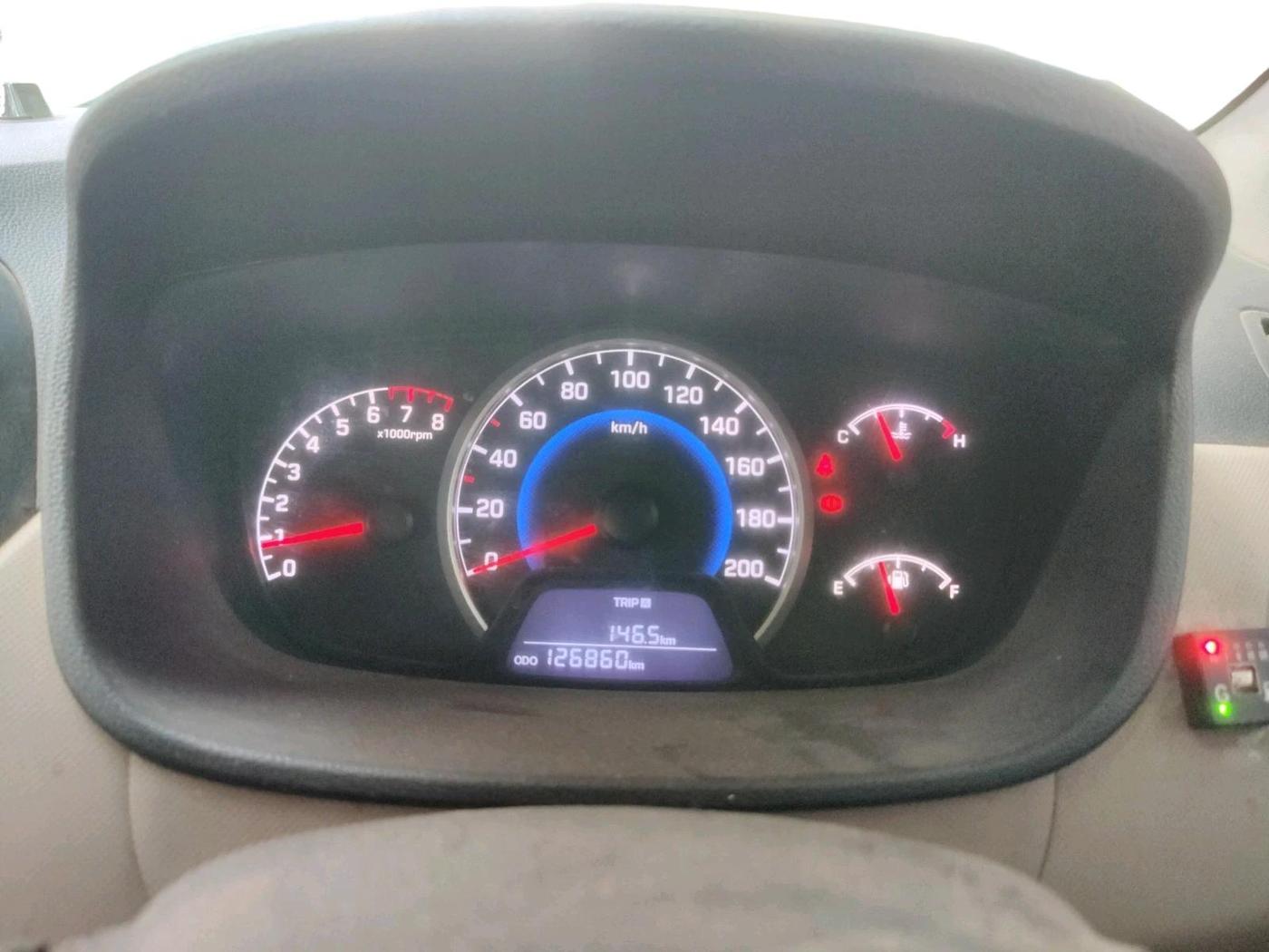 2017 Hyundai Grand i10 MAGNA 1.2 KAPPA VTVT, CNG, Manual, 1,26,860 km, interior