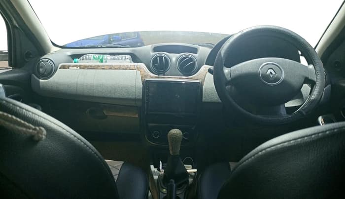 2013 Mahindra Renault Logan EDGE DLS 1.5 DCI, Diesel, Manual, 1,45,730 km, interior