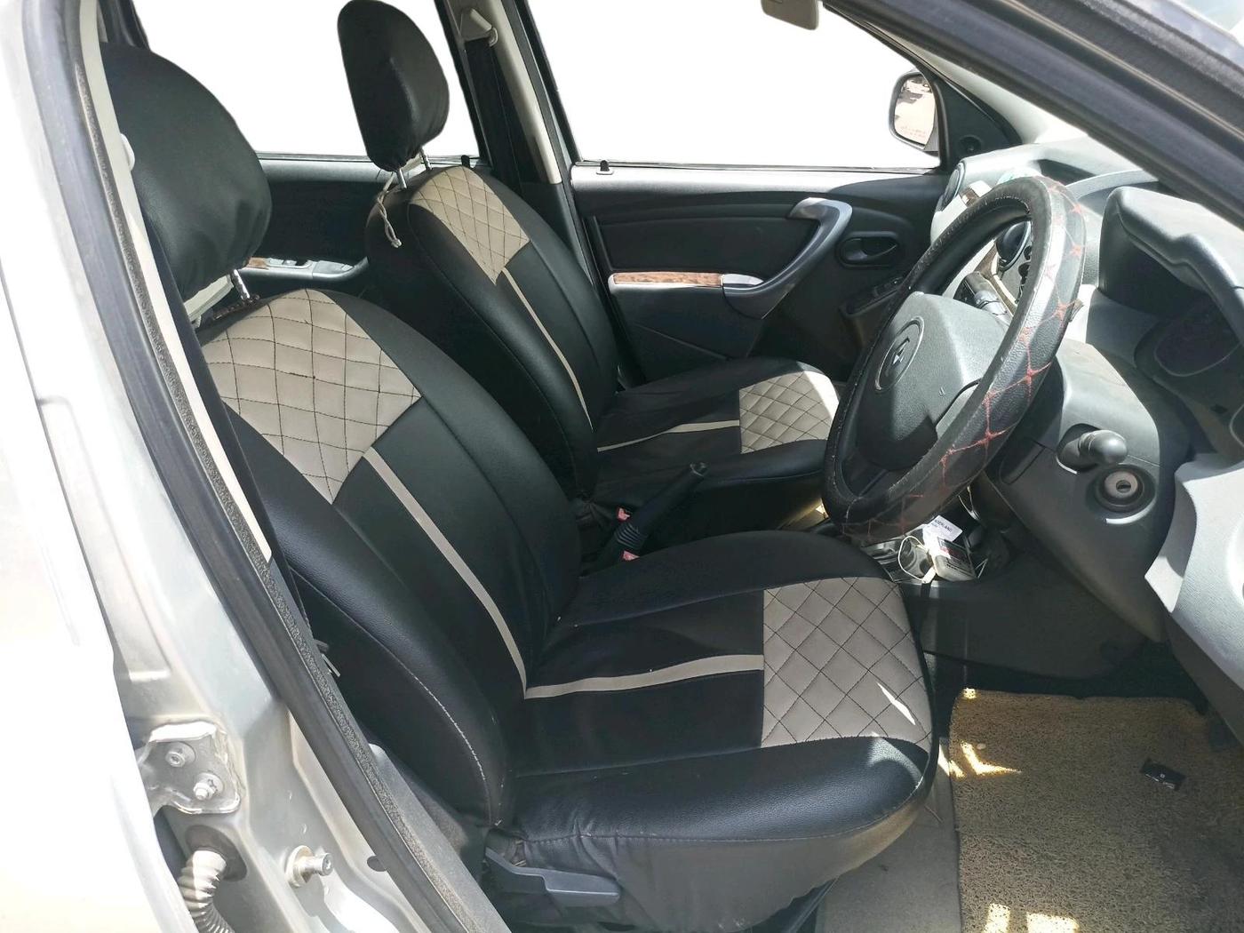 2013 Mahindra Renault Logan EDGE DLS 1.5 DCI, Diesel, Manual, 1,45,730 km, interior