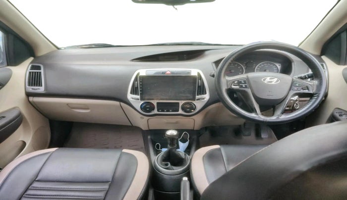 2013 Hyundai i20 SPORTZ 1.2, Petrol, Manual, 98,415 km, interior