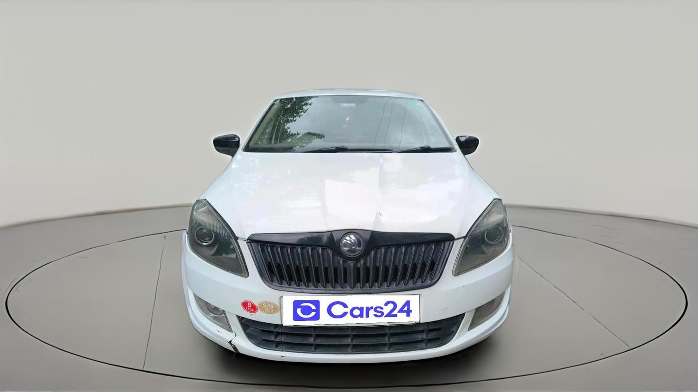 2015 Skoda Rapid 1.5 TDI CR ELEGANCE AT, Diesel, Automatic, 97,963 km, exterior