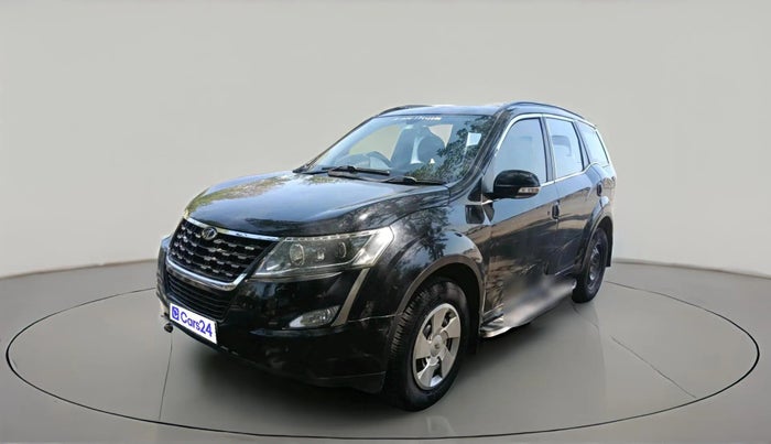 2018 Mahindra XUV500 W7, Diesel, Manual, 90,385 km, exterior