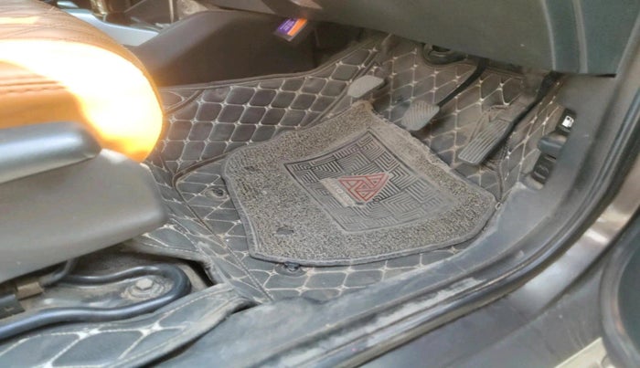 2018 Honda Jazz 1.2L I-VTEC V, Petrol, Manual, 83,738 km, interior