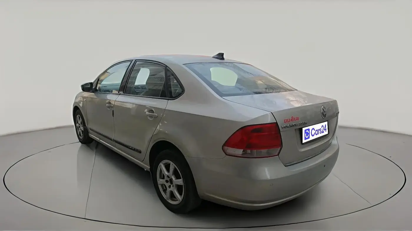2014 Volkswagen Vento HIGHLINE DIESEL 1.6, Diesel, Manual, 87,295 km, exterior