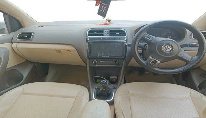 2014 Volkswagen Vento HIGHLINE DIESEL 1.6, Diesel, Manual, 87,295 km, interior