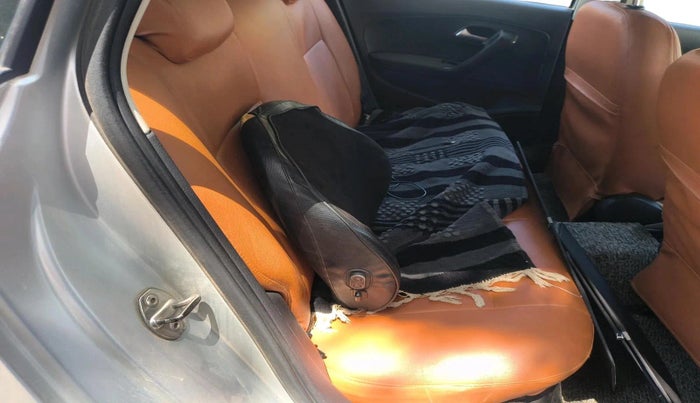 2014 Volkswagen Polo HIGHLINE1.5L, Diesel, Manual, 73,422 km, interior