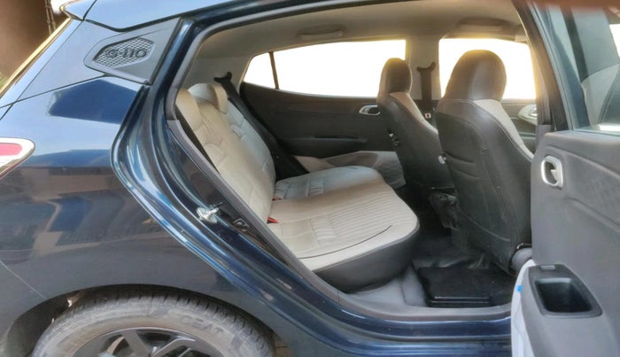 2022 Hyundai GRAND I10 NIOS SPORTZ 1.2 KAPPA VTVT, Petrol, Manual, 16,922 km, interior