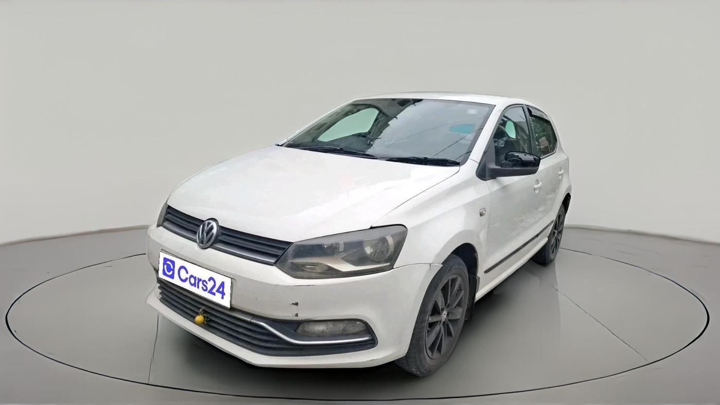 2015 Volkswagen Polo HIGHLINE1.5L, Diesel, Manual, 1,15,647 km, exterior