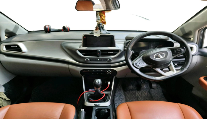 2020 Tata ALTROZ XZ PETROL, CNG, Manual, 80,080 km, interior