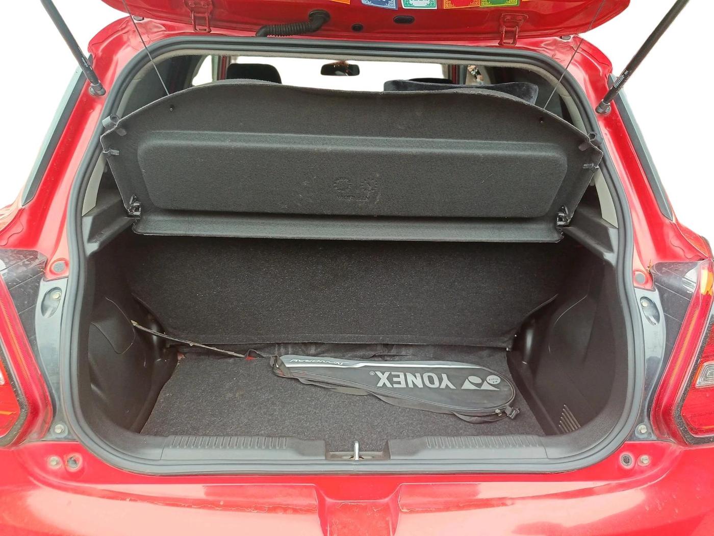 2022 Maruti Swift VXI, Petrol, Manual, 64,519 km, exterior