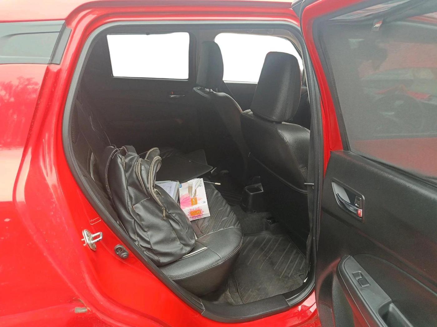 2022 Maruti Swift VXI, Petrol, Manual, 64,519 km, interior