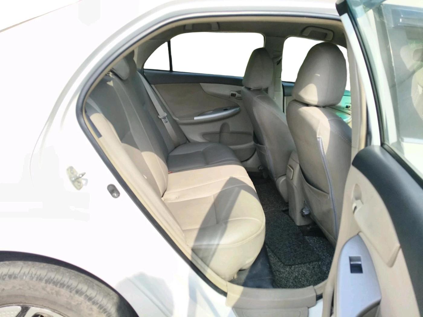 2012 Toyota Corolla Altis G DIESEL, Diesel, Manual, 1,31,210 km, interior