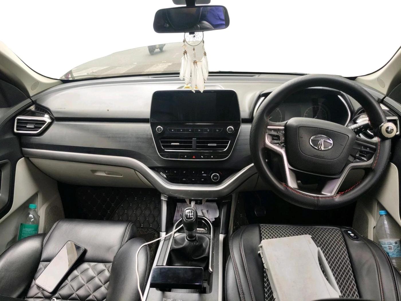 2021 Tata Safari XT, Diesel, Manual, 93,942 km, interior