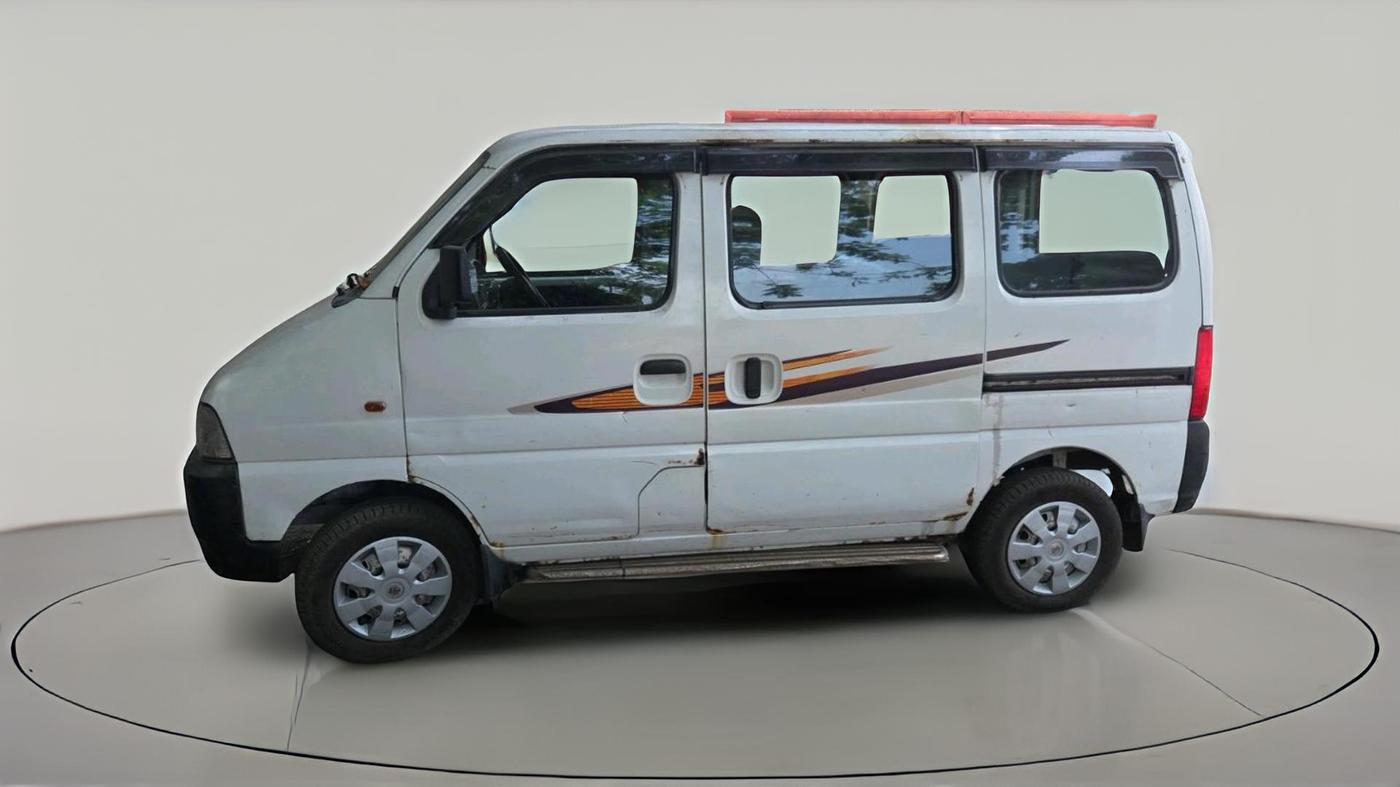 2017 Maruti Eeco 5 STR WITH A/C+HTR, CNG, Manual, 1,07,858 km, exterior