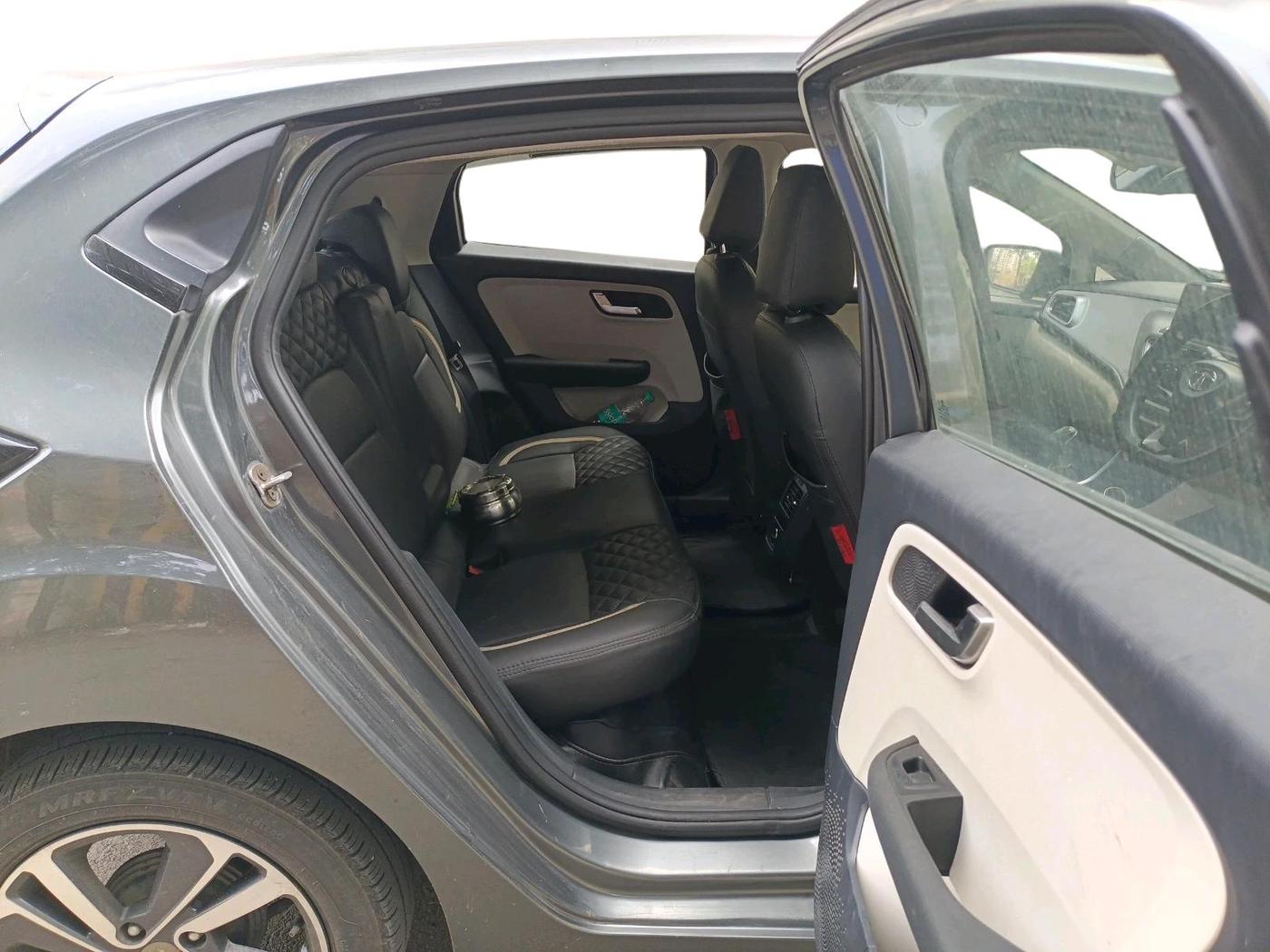 2022 Tata ALTROZ XZ PETROL, CNG, Manual, 51,965 km, interior