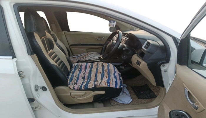 2016 Honda Amaze 1.2L I-VTEC VX, CNG, Manual, 1,75,630 km, interior