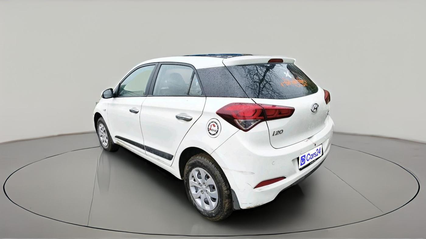 2016 Hyundai Elite i20 MAGNA 1.2, Petrol, Manual, 97,930 km, exterior