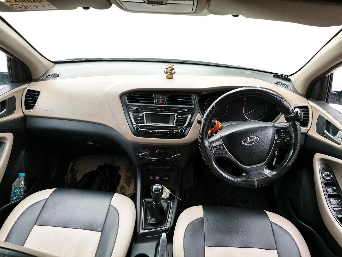 2016 Hyundai Elite i20 MAGNA 1.2, Petrol, Manual, 97,930 km, interior
